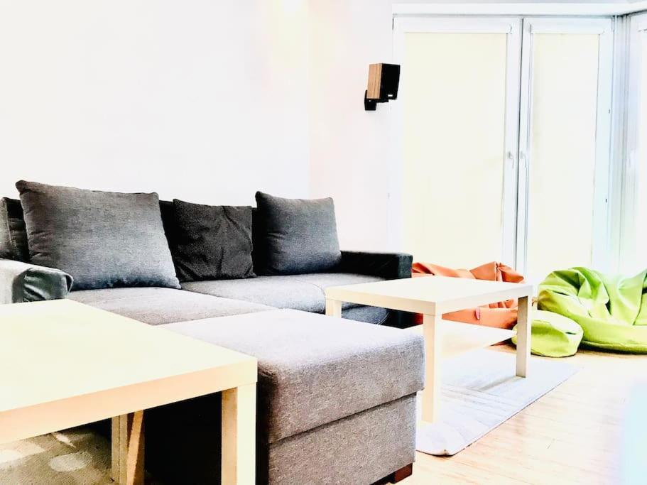 Nowoczesny Apartament Na Pradze Varsovia Exterior foto